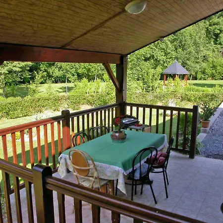 Hébergement de vacances Le Moulin D'eysus : Du Pont De Pierres *